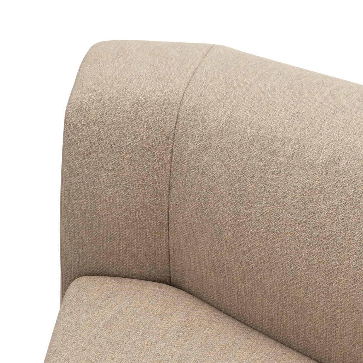 Nærbillede af hjørnet på en beige stofsofa med bløde, afrundede former.