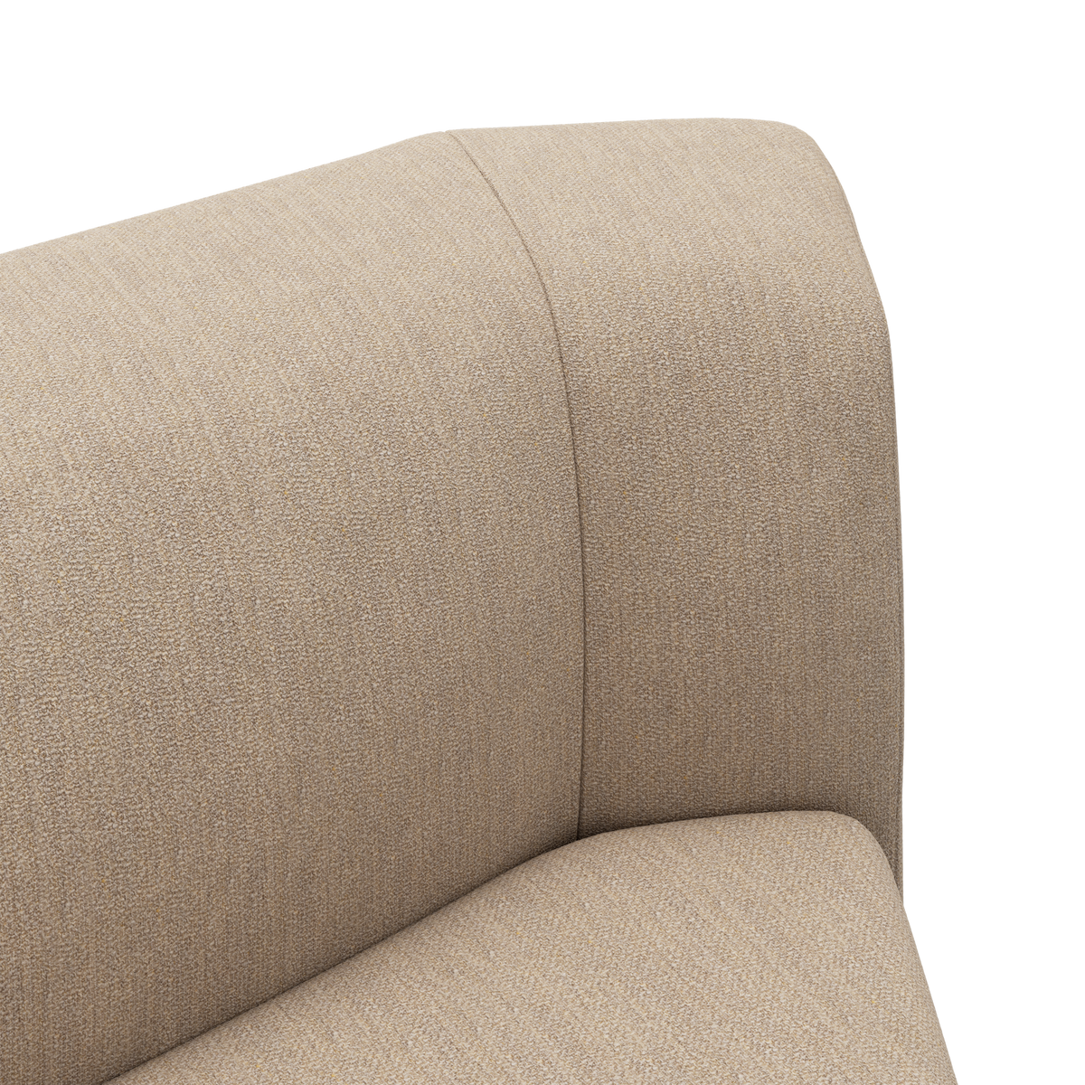 Nærbillede af beige stofsofa med afrundet ryg og sæde.