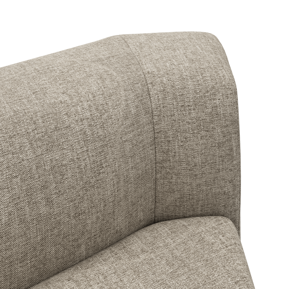 Nærbillede af et beige stofsofas hjørne med rund ryglæn og sæde i struktureret tekstil.