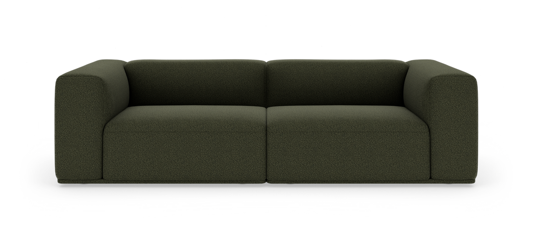 Mørkegrøn, moderne 2-personers sofa med afrundede armlæn på hvid studiebaggrund.