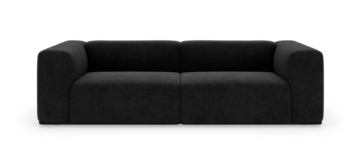 Sort, moderne 2-personers sofa med brede armlæn, fritlagt på hvid baggrund.